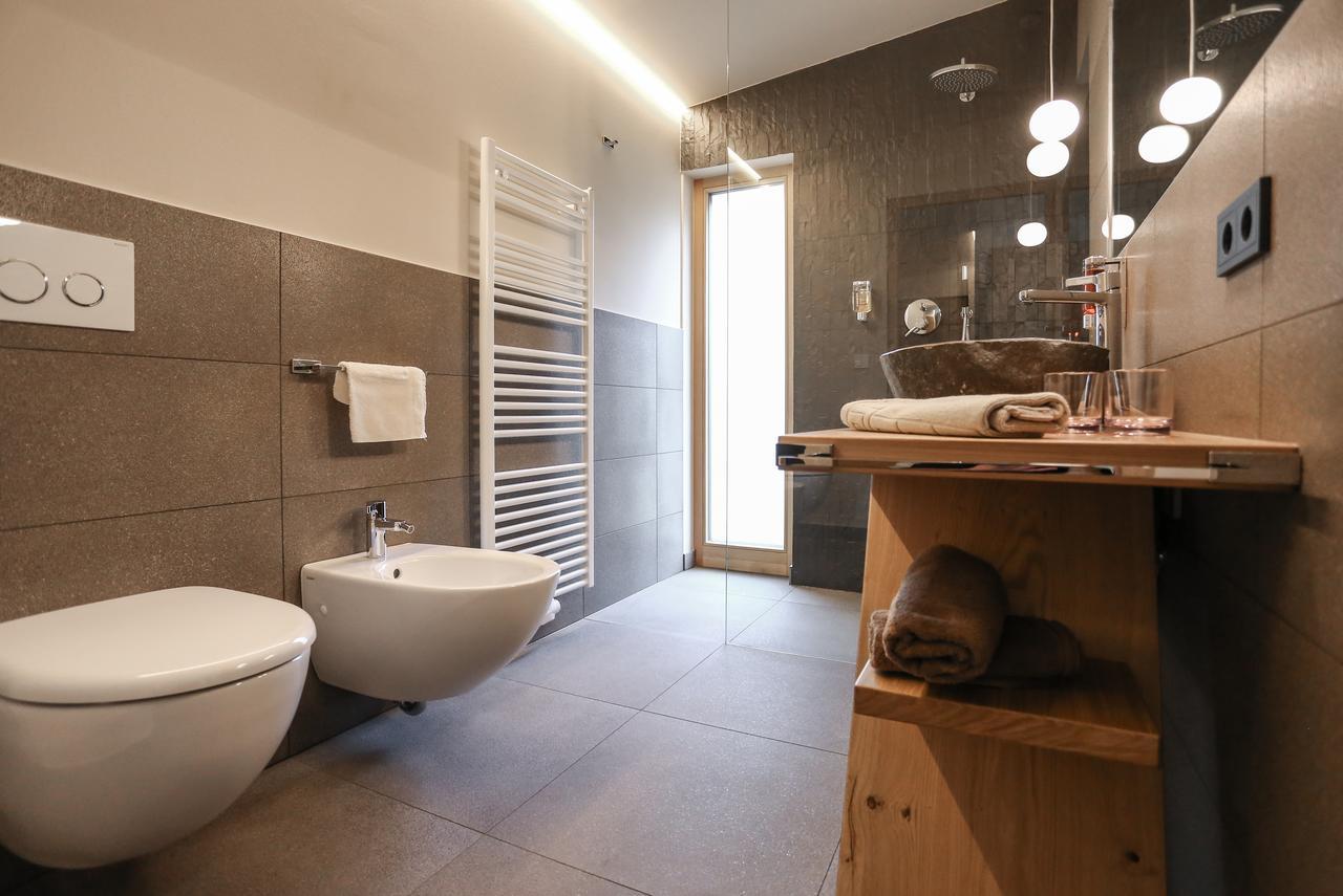 Hotel Gasthof Hoellriegl Sarentino Номер фото