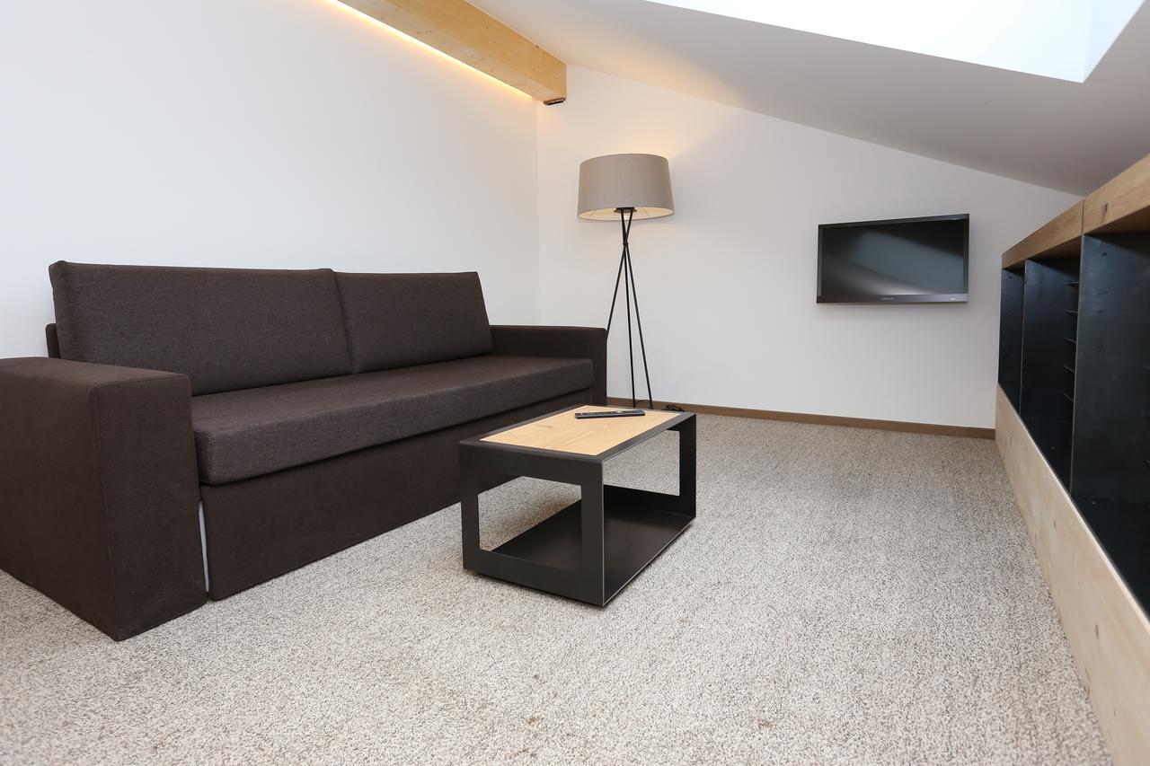 Hotel Gasthof Hoellriegl Sarentino Номер фото